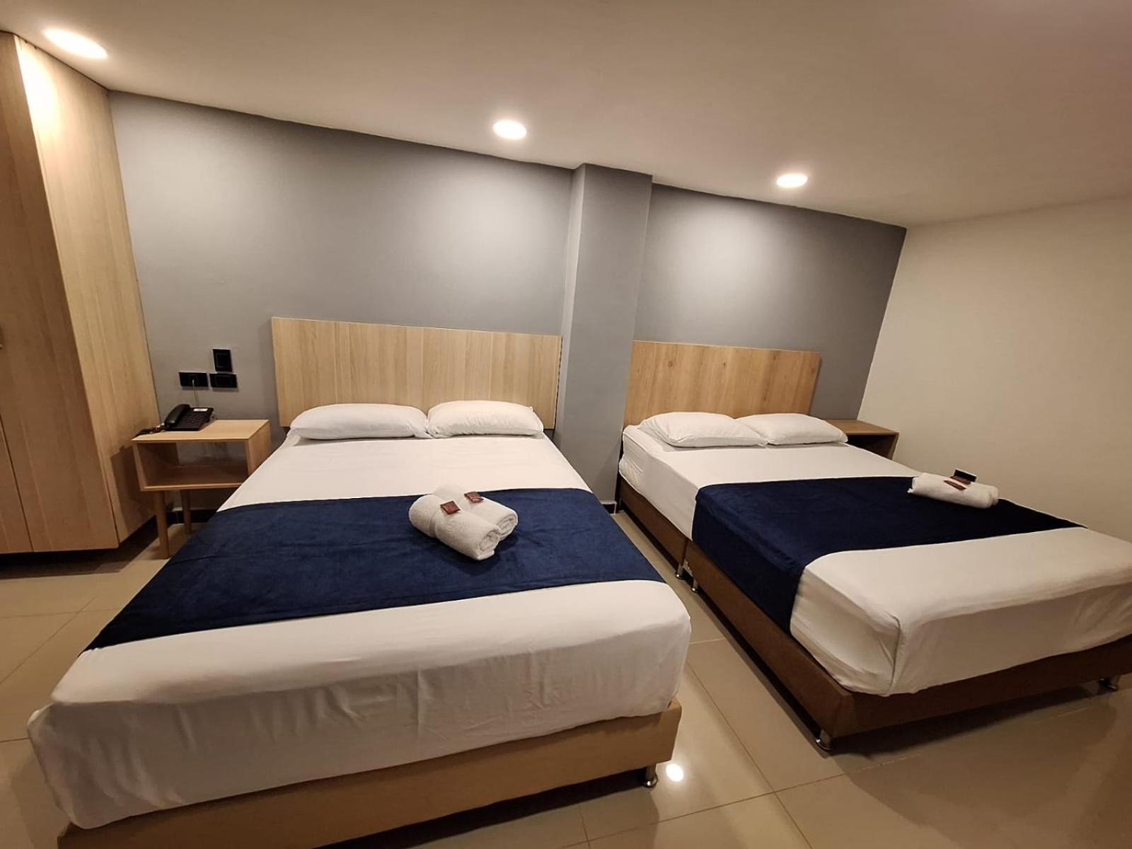Hotel Suramericana Меделин Екстериор снимка