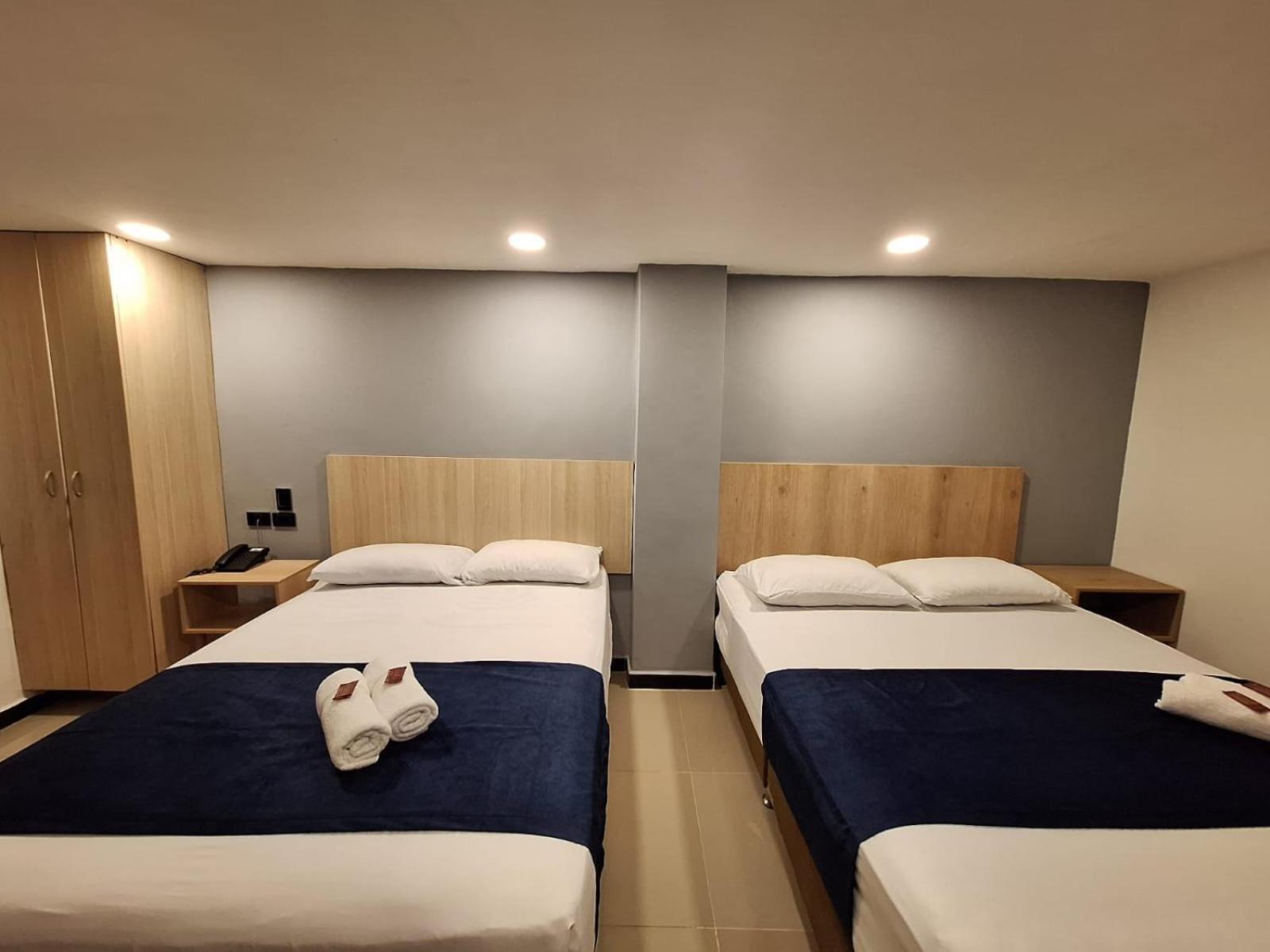 Hotel Suramericana Меделин Екстериор снимка