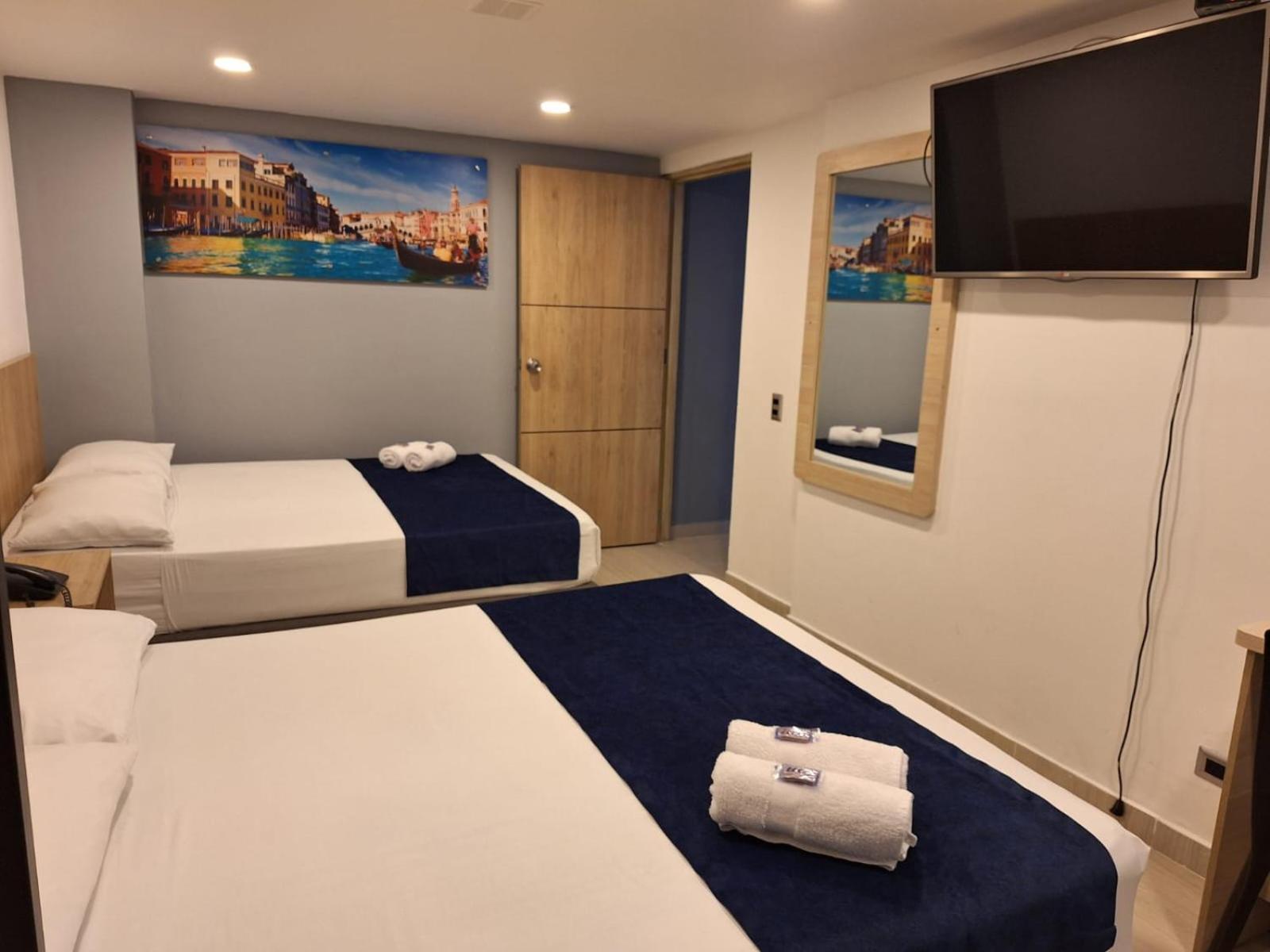 Hotel Suramericana Меделин Екстериор снимка