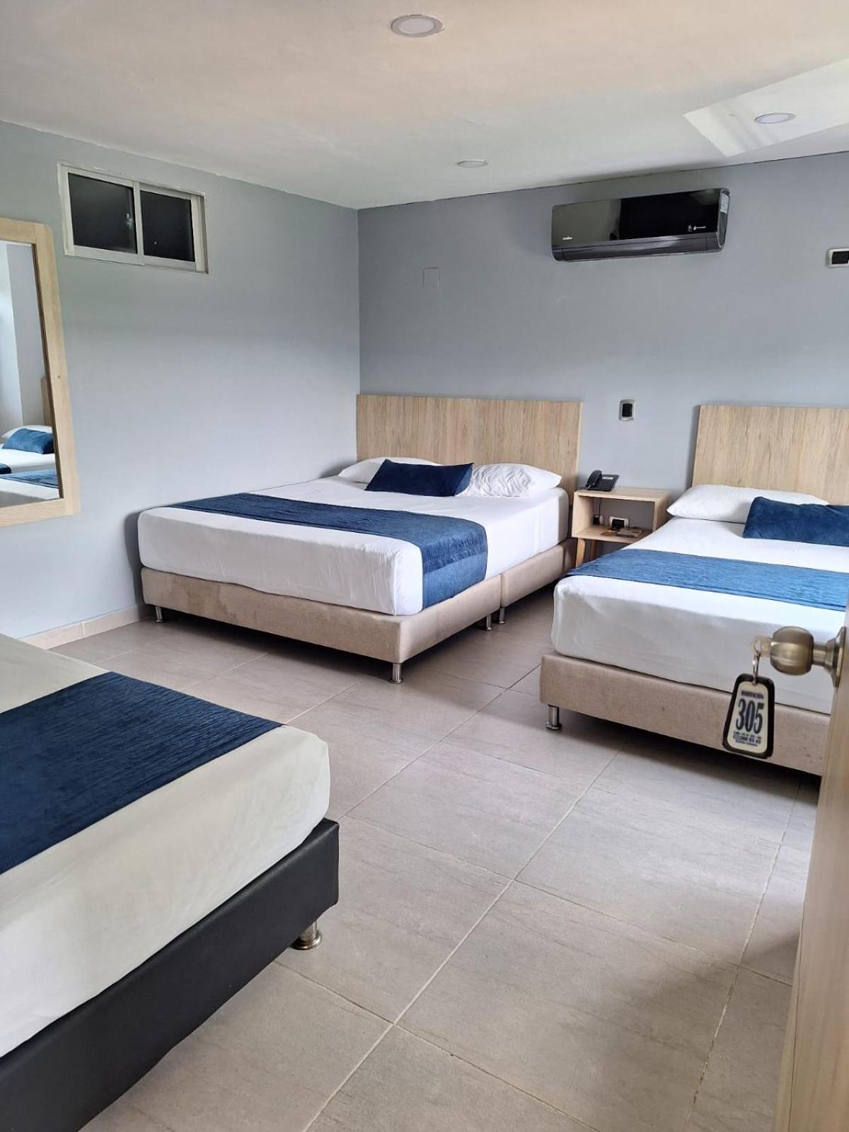 Hotel Suramericana Меделин Екстериор снимка